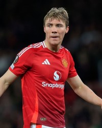 罗马诺：米兰会面霍伊伦经纪人，初步方案600万欧租借+4500万买断