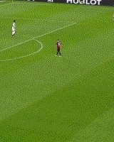 爱游戏官网-【意甲】迪亚斯破门+造点 AC米兰3比0客胜尤文图斯