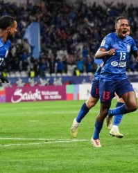 爱游戏-【亚冠精英赛】高井幸大解围乌龙 申花1比0战胜川崎