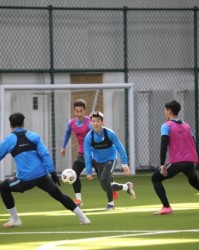 大连人新赛季求稳 外援陆续归队新帅将在近日官宣