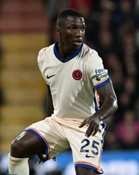 爱游戏体育-马克莱莱：凯塞多拥有光明的未来，他需要展示自己的领导力